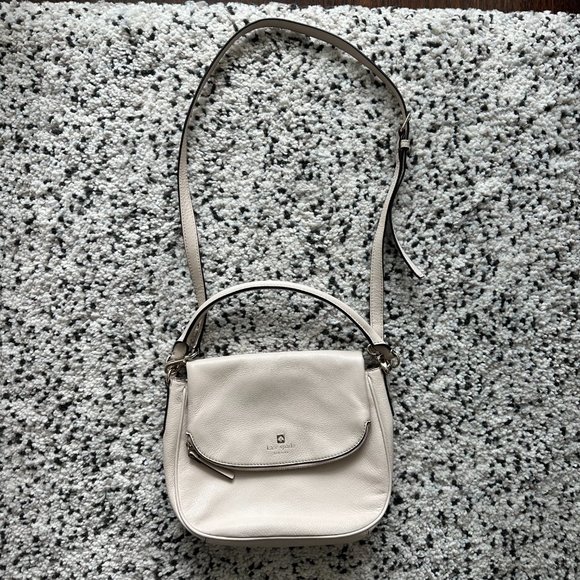 Kate Spade Pine Street Small Devin Crossbody - Picture 2 of 7